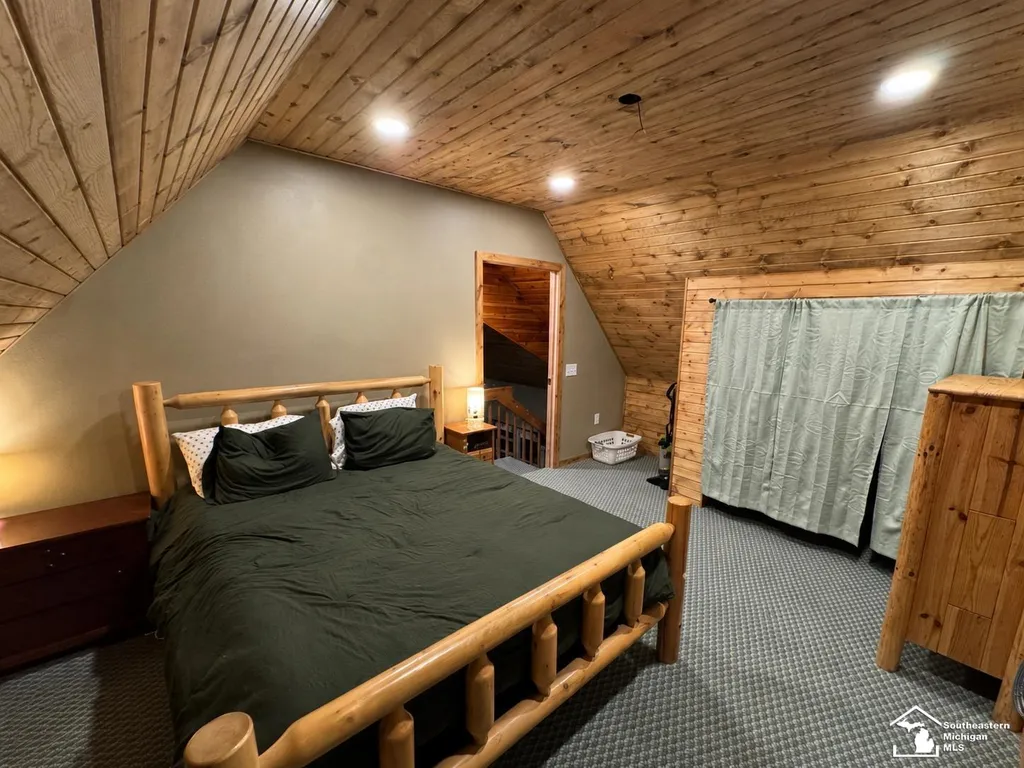 4831 Meadow View Trail Logan Township MI 49405