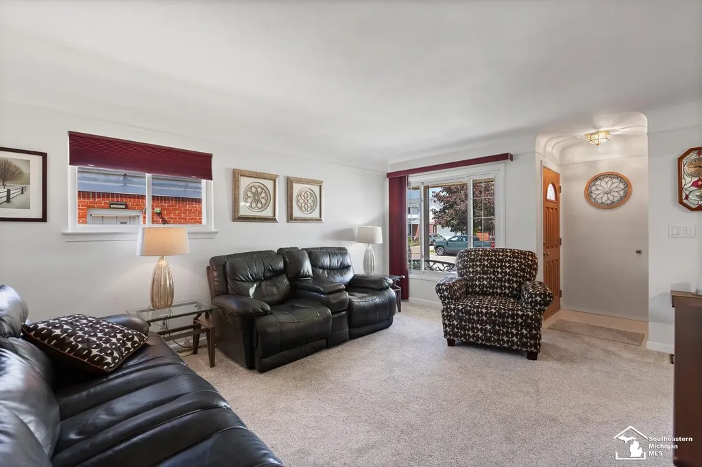 4912 Valley Road Trenton City MI 48183