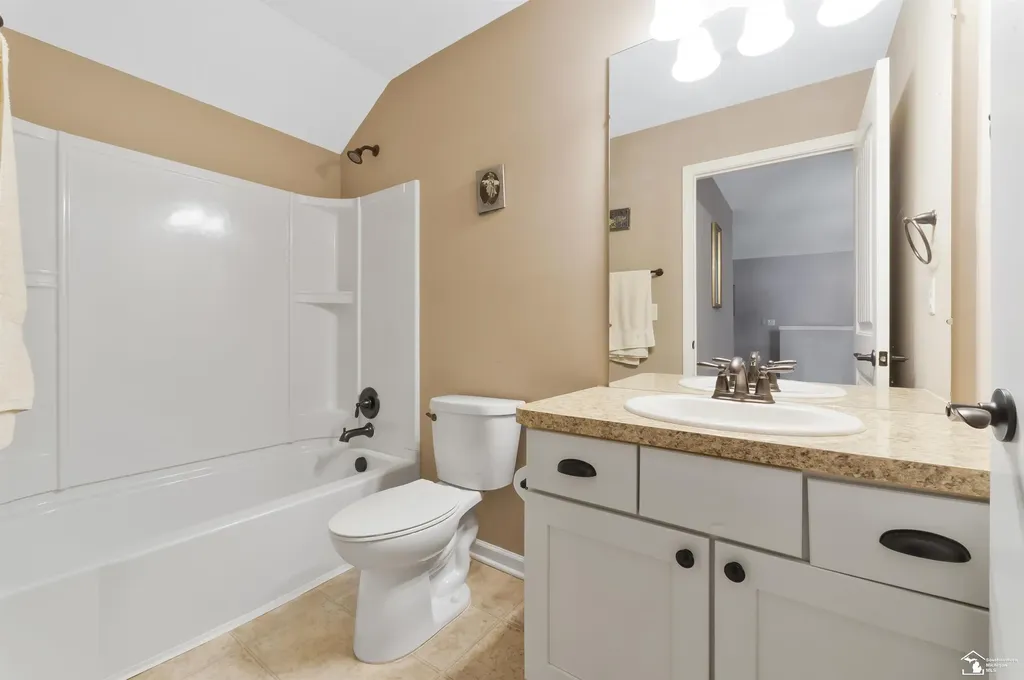 23930 Montague Drive Brownstown Charter Township MI 48134