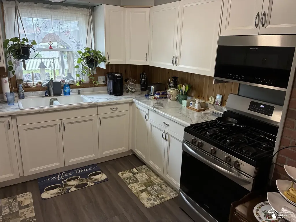 8296 Westwood Drive Ida Township MI 48140