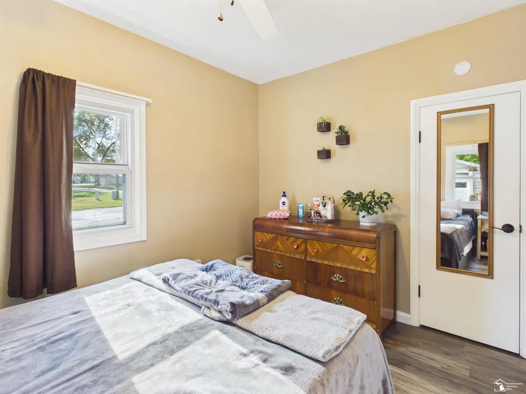 83 W Madison Street Petersburg City MI 49270
