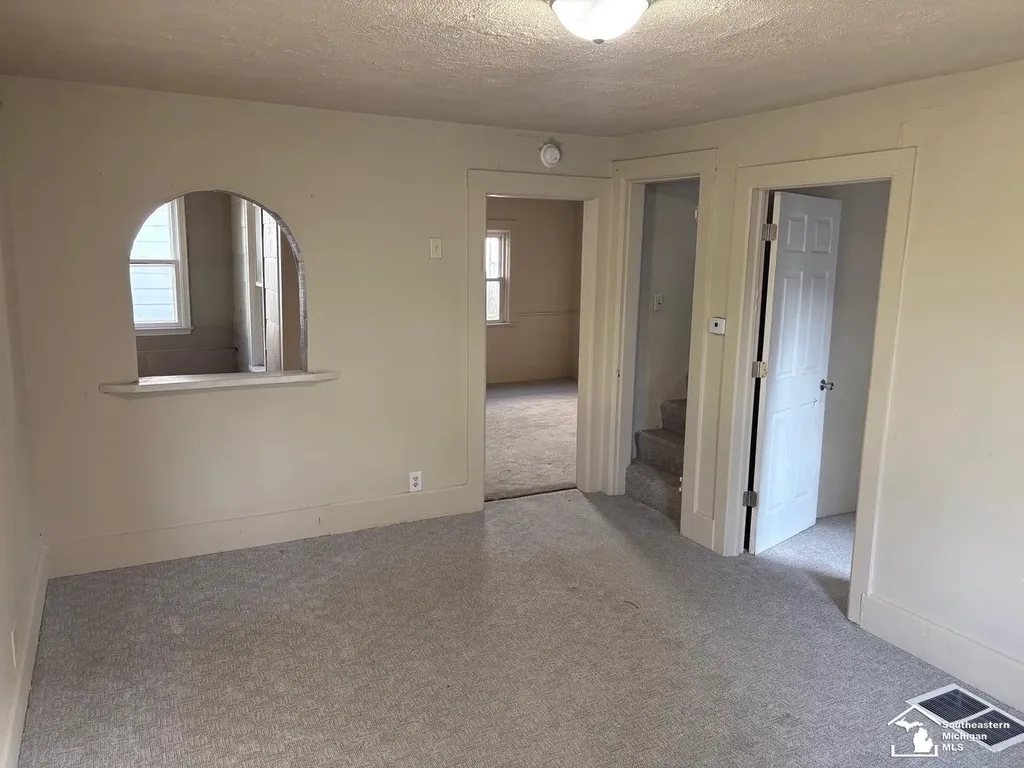 1017 Humphrey Street Monroe City MI 48161