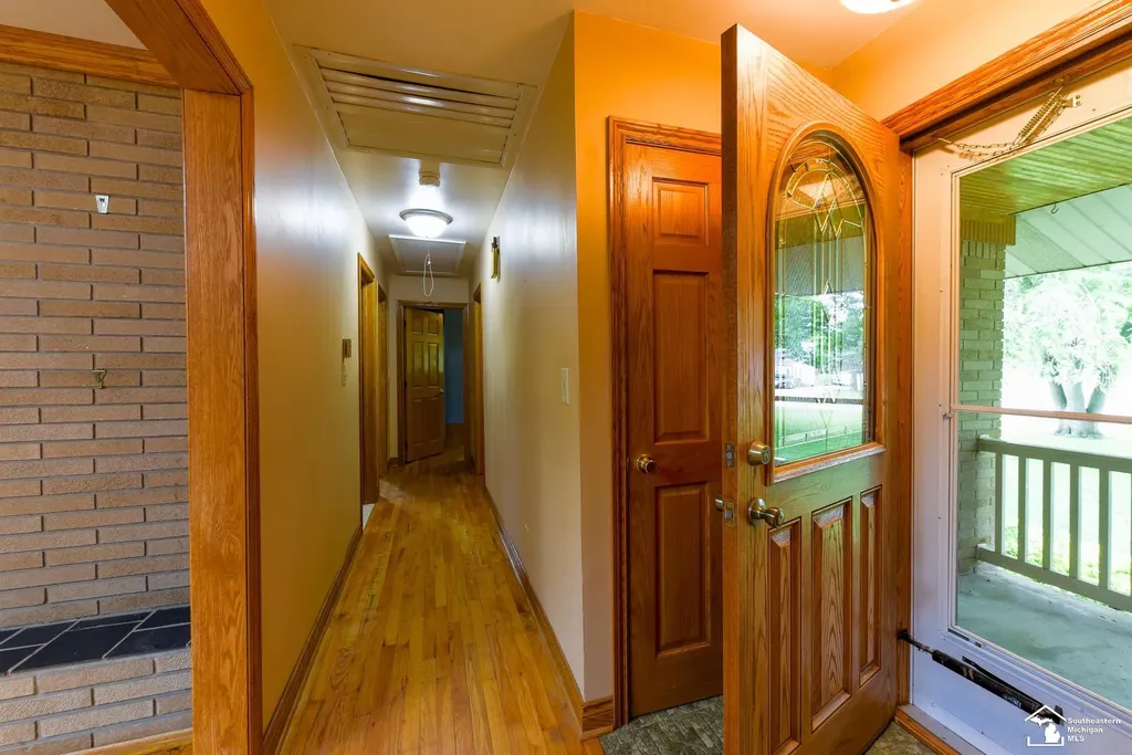 33920 Huron River Drive Huron Charter Township MI 48164
