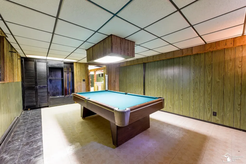 33920 Huron River Drive Huron Charter Township MI 48164