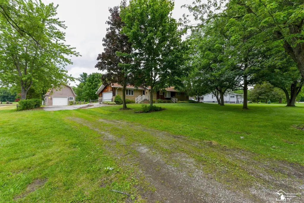 33920 Huron River Drive Huron Charter Township MI 48164