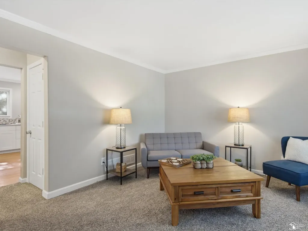26427 Beaconsfield Avenue Roseville City MI 48066