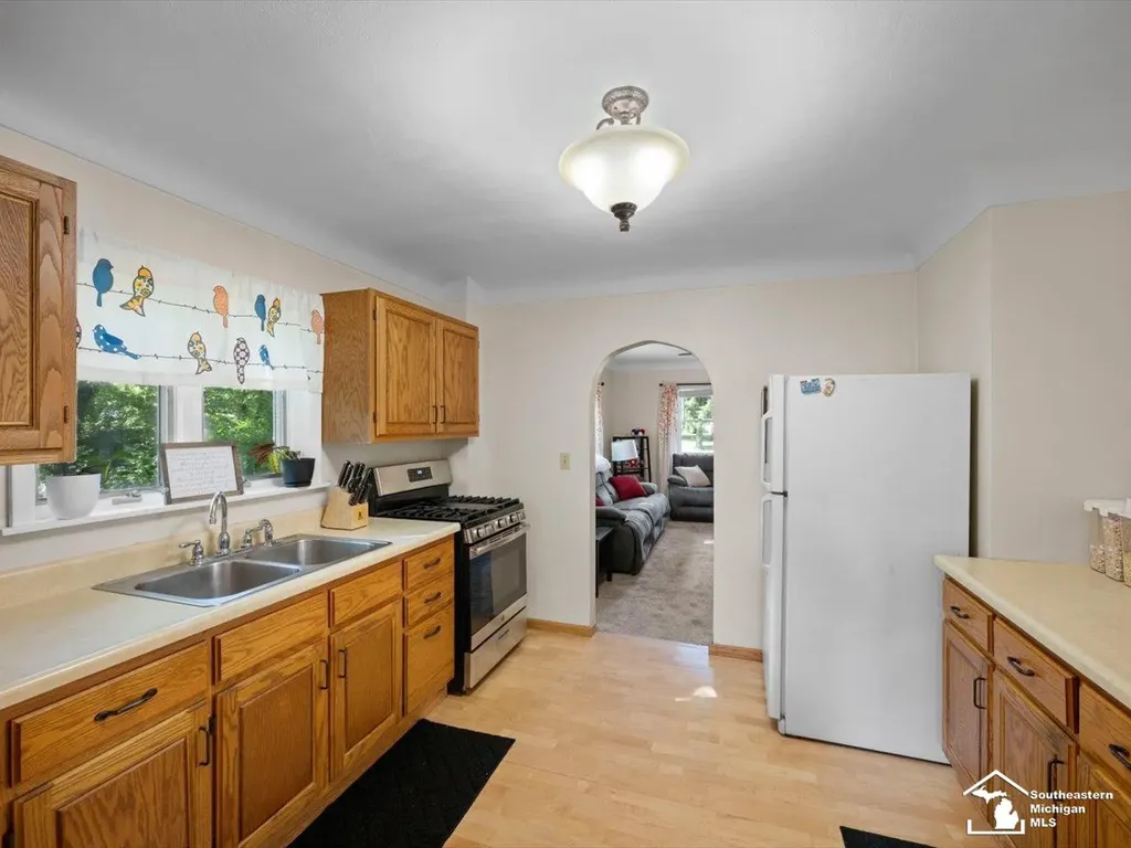 6740 Summerfield Road Bedford Township MI 48182