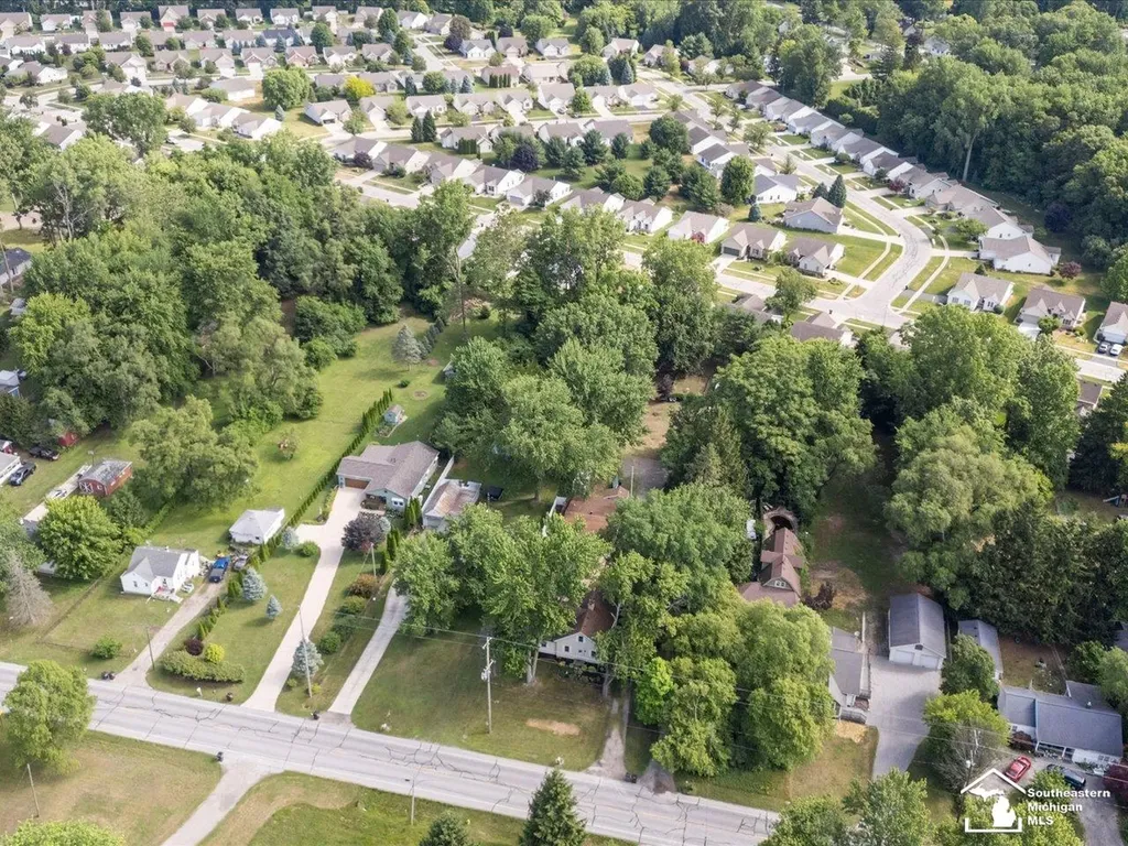 6740 Summerfield Road Bedford Township MI 48182