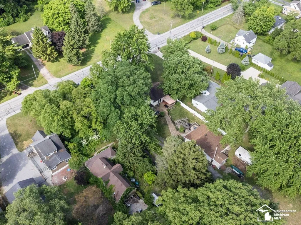 6740 Summerfield Road Bedford Township MI 48182