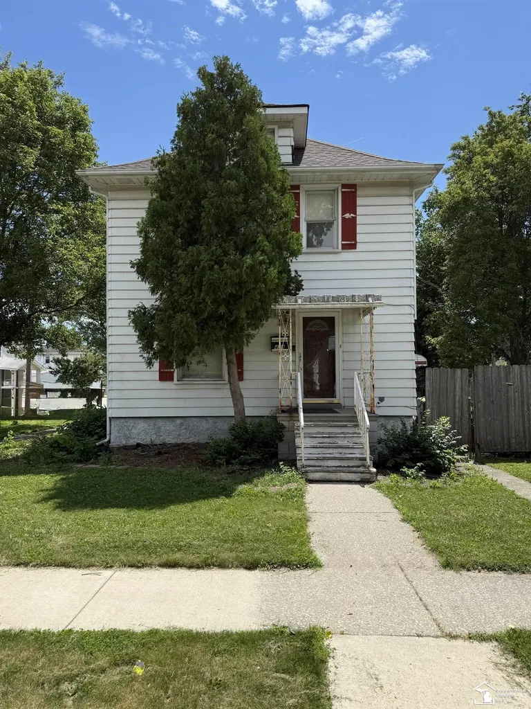 474 Riverview Avenue Monroe City MI 48162