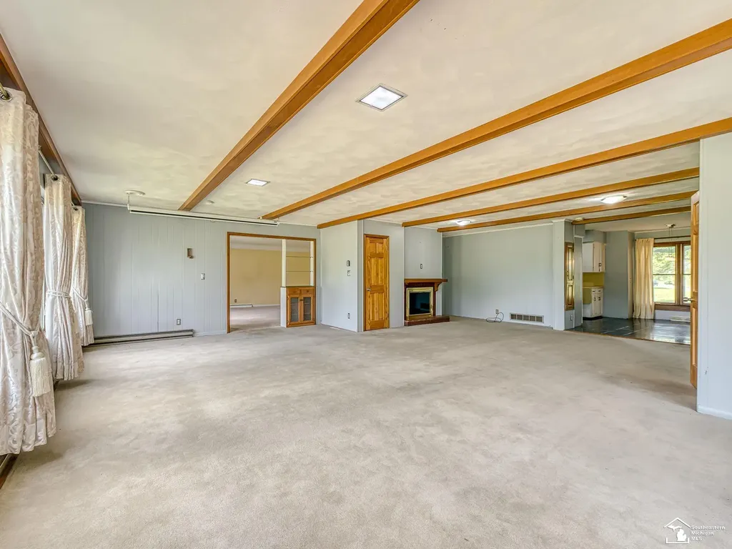 14359 S Dixie Highway Monroe Charter Township MI 48161