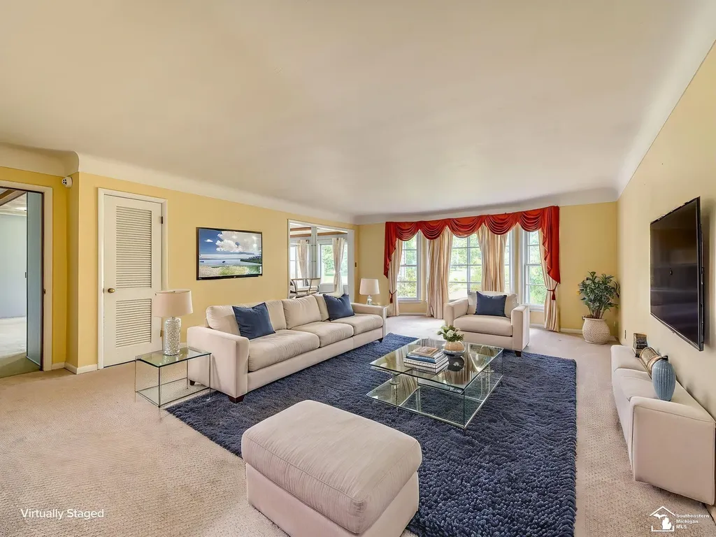 14359 S Dixie Highway Monroe Charter Township MI 48161