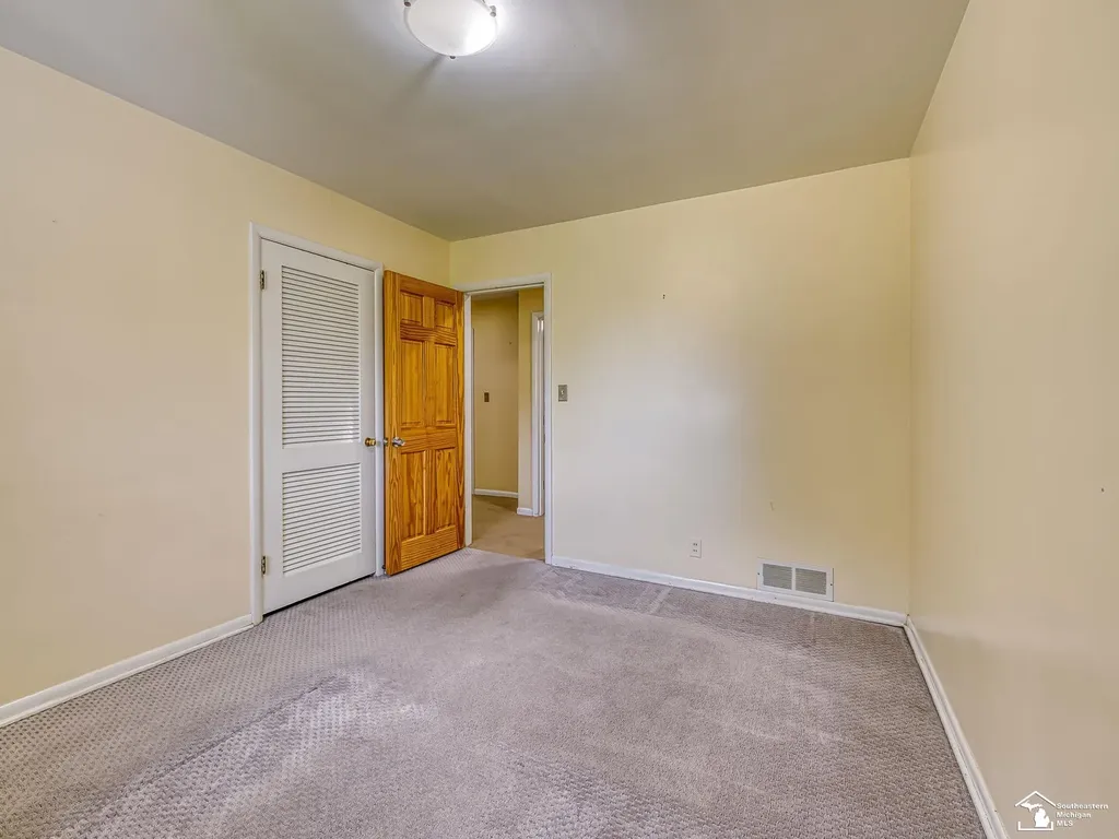 14359 S Dixie Highway Monroe Charter Township MI 48161