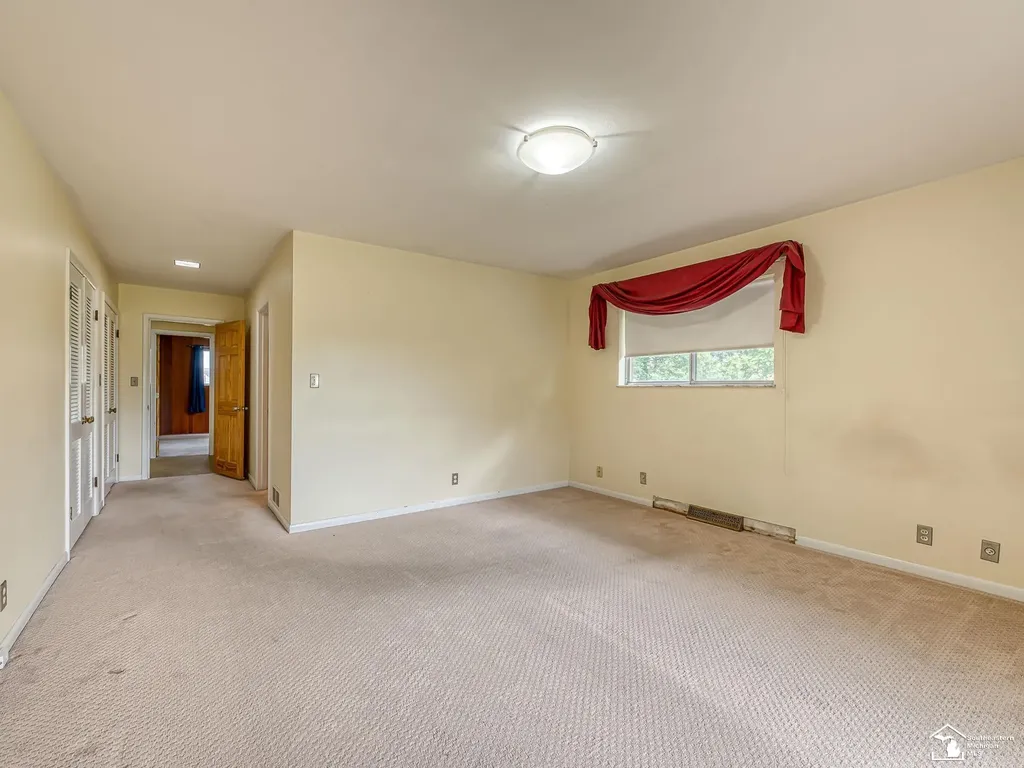 14359 S Dixie Highway Monroe Charter Township MI 48161