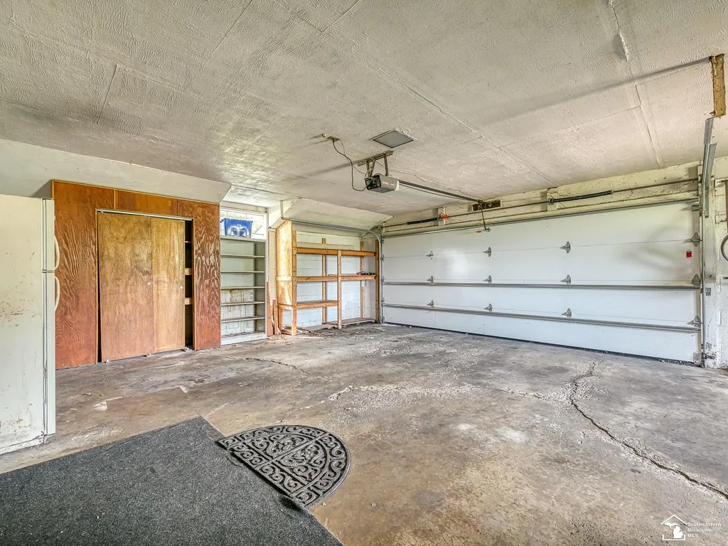 14359 S Dixie Highway Monroe Charter Township MI 48161