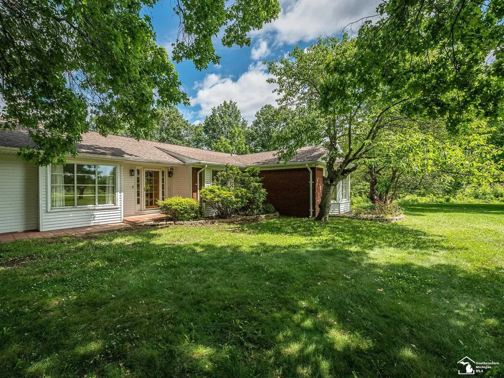 14359 S Dixie Highway Monroe Charter Township MI 48161