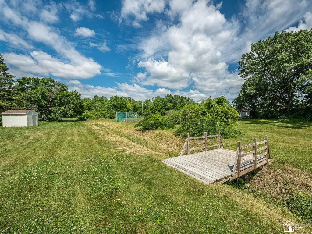 14359 S Dixie Highway Monroe Charter Township MI 48161