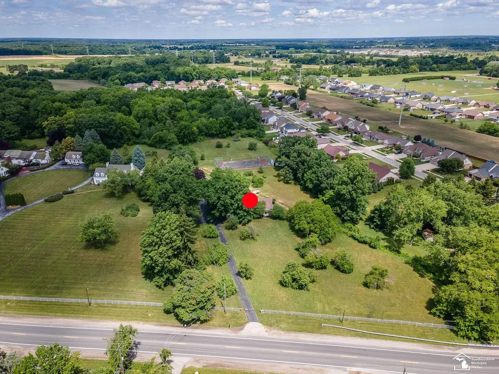 14359 S Dixie Highway Monroe Charter Township MI 48161