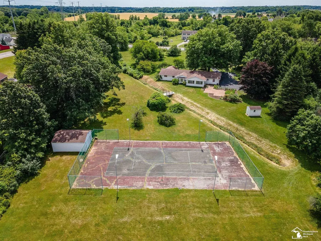 14359 S Dixie Highway Monroe Charter Township MI 48161