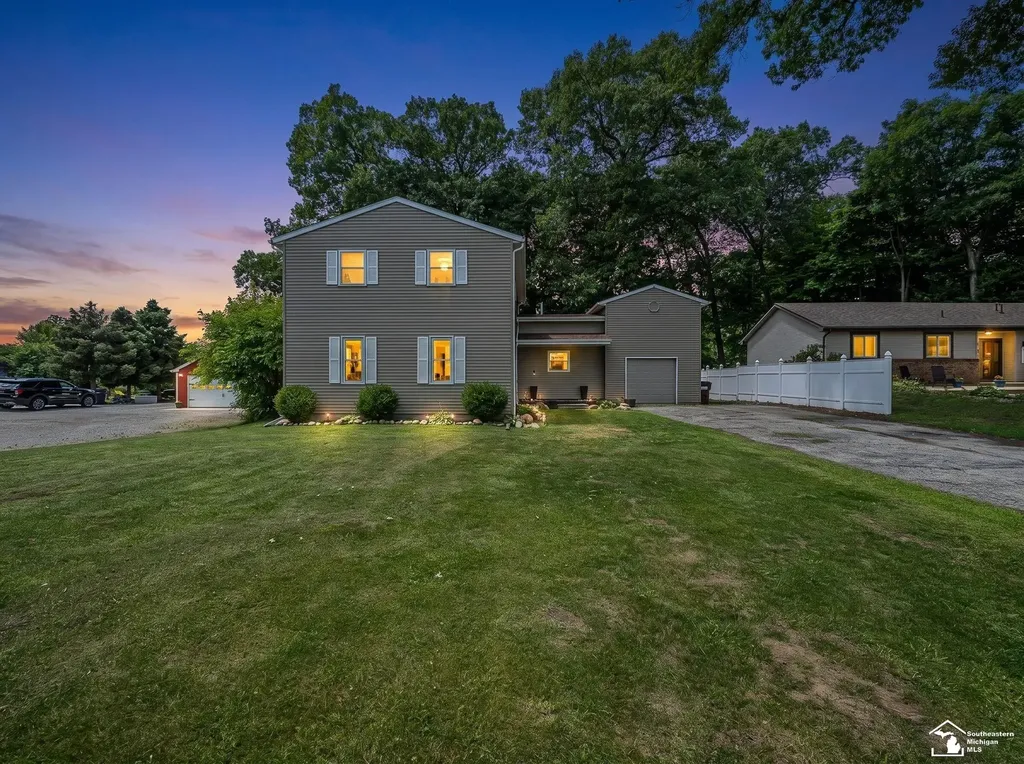 3881 E Stein Road La Salle Township MI 48145