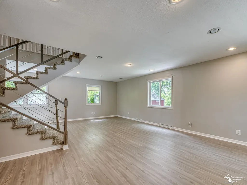 3881 E Stein Road La Salle Township MI 48145