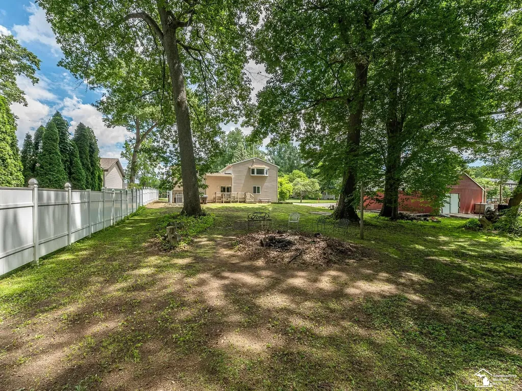 3881 E Stein Road La Salle Township MI 48145