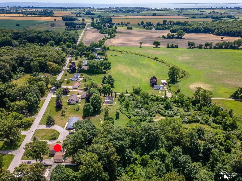 3881 E Stein Road La Salle Township MI 48145