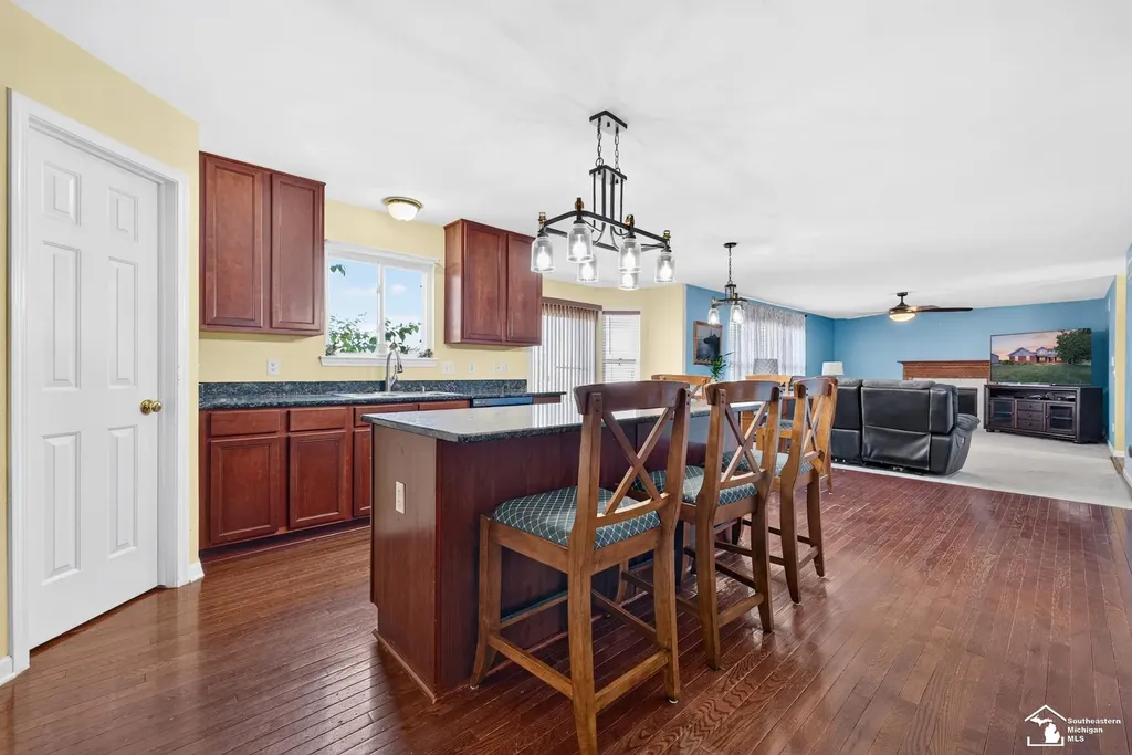 28921 Apple Blossom Drive Huron Charter Township MI 48134