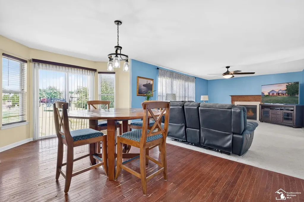 28921 Apple Blossom Drive Huron Charter Township MI 48134
