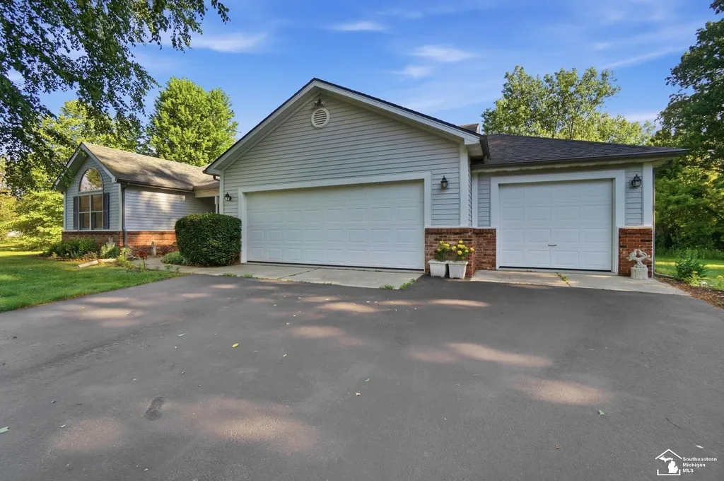 4358 Rauch Road Summerfield Township MI 49270