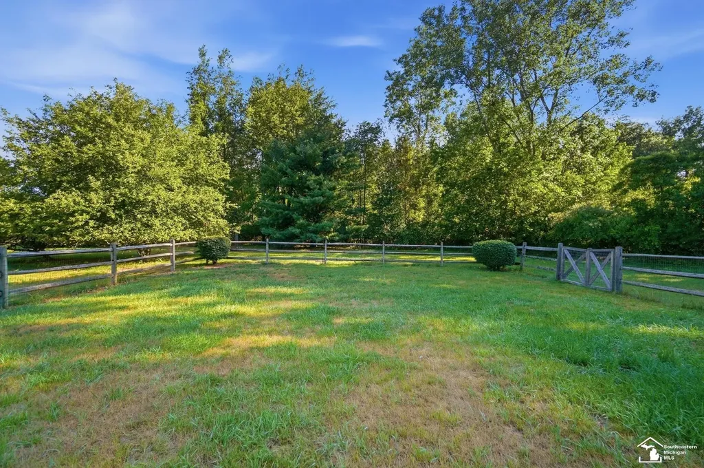 4358 Rauch Road Summerfield Township MI 49270