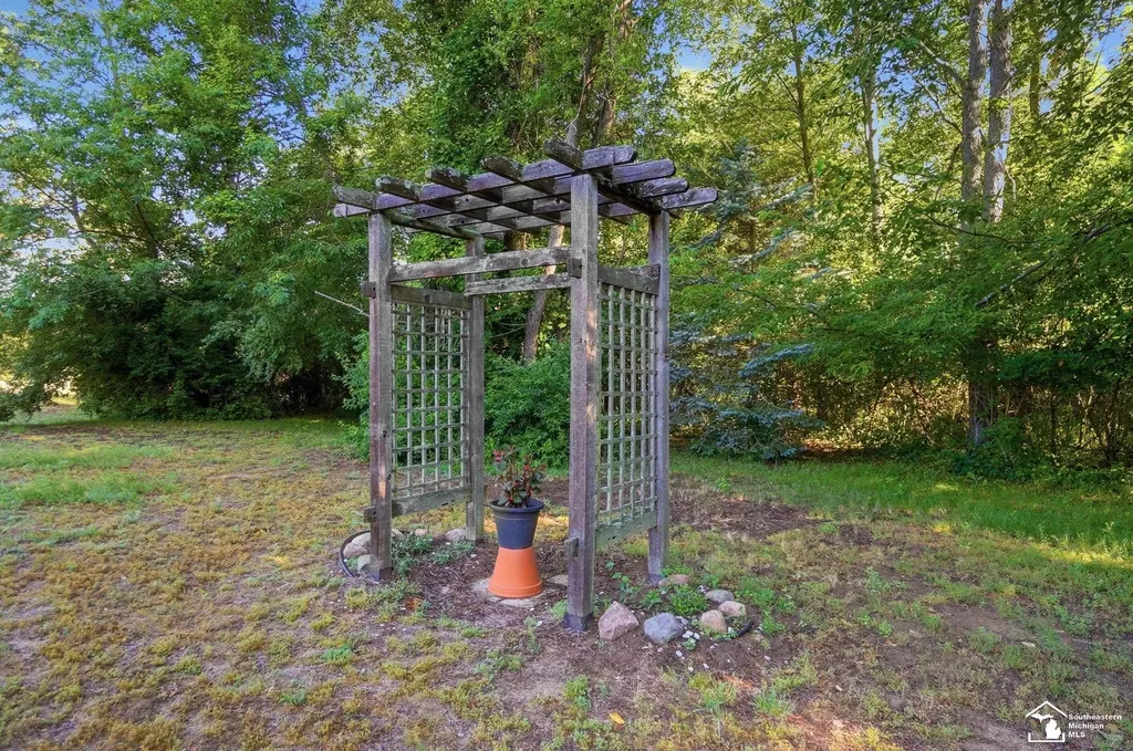 4358 Rauch Road Summerfield Township MI 49270