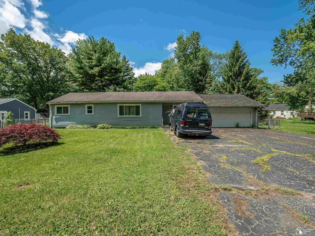 7701 Southmoor Drive Frenchtown Township MI 48161