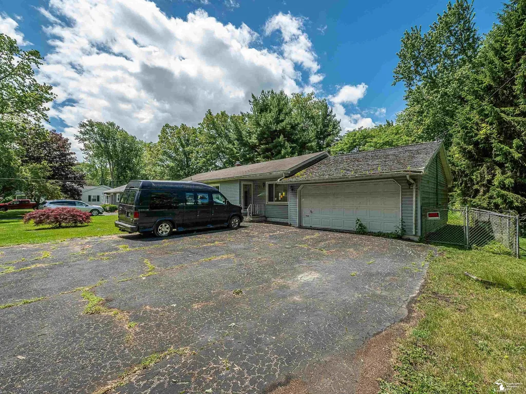 7701 Southmoor Drive Frenchtown Township MI 48161
