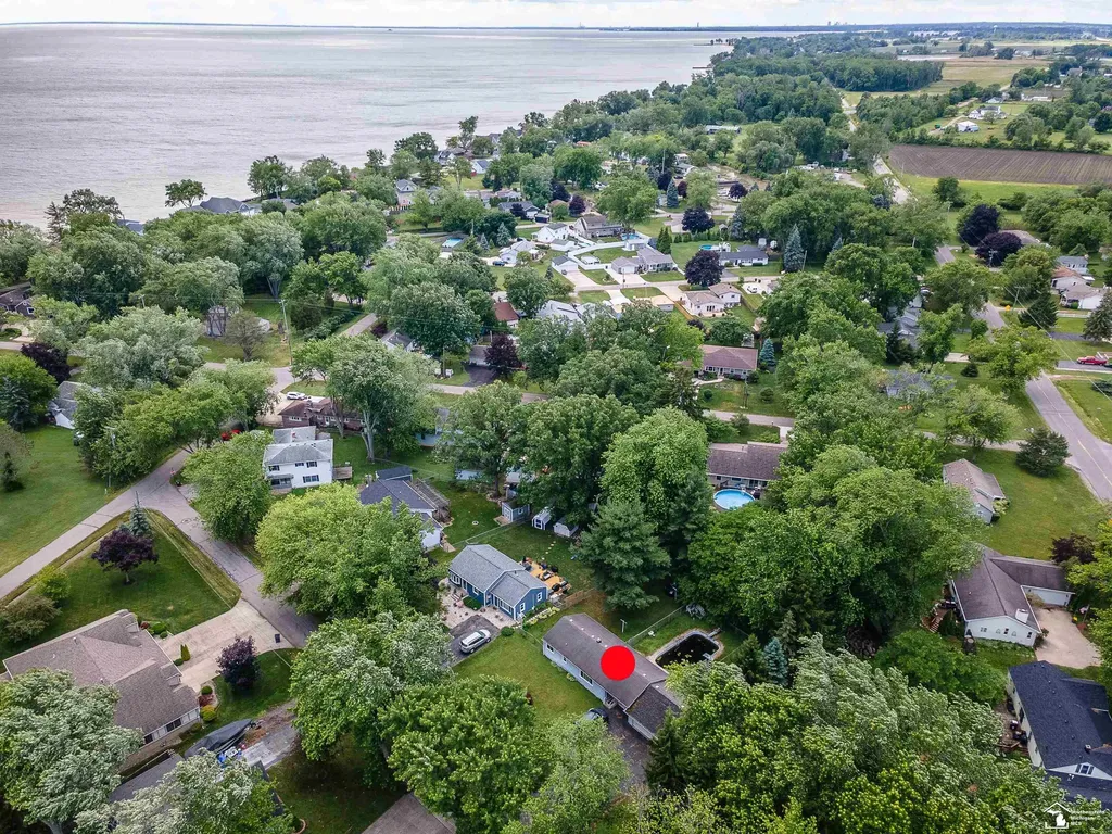7701 Southmoor Drive Frenchtown Township MI 48161