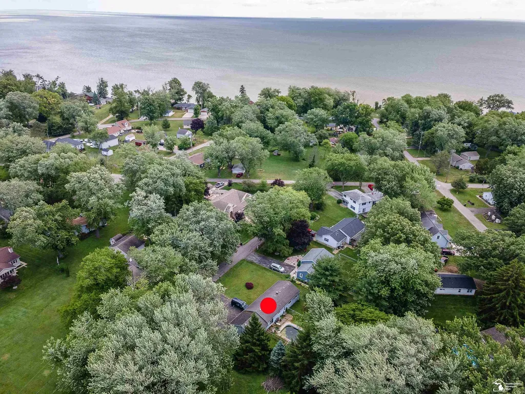 7701 Southmoor Drive Frenchtown Township MI 48161