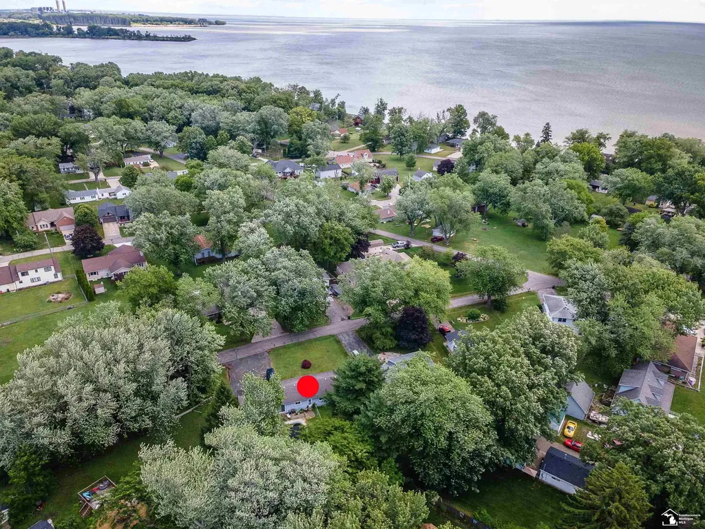 7701 Southmoor Drive Frenchtown Township MI 48161