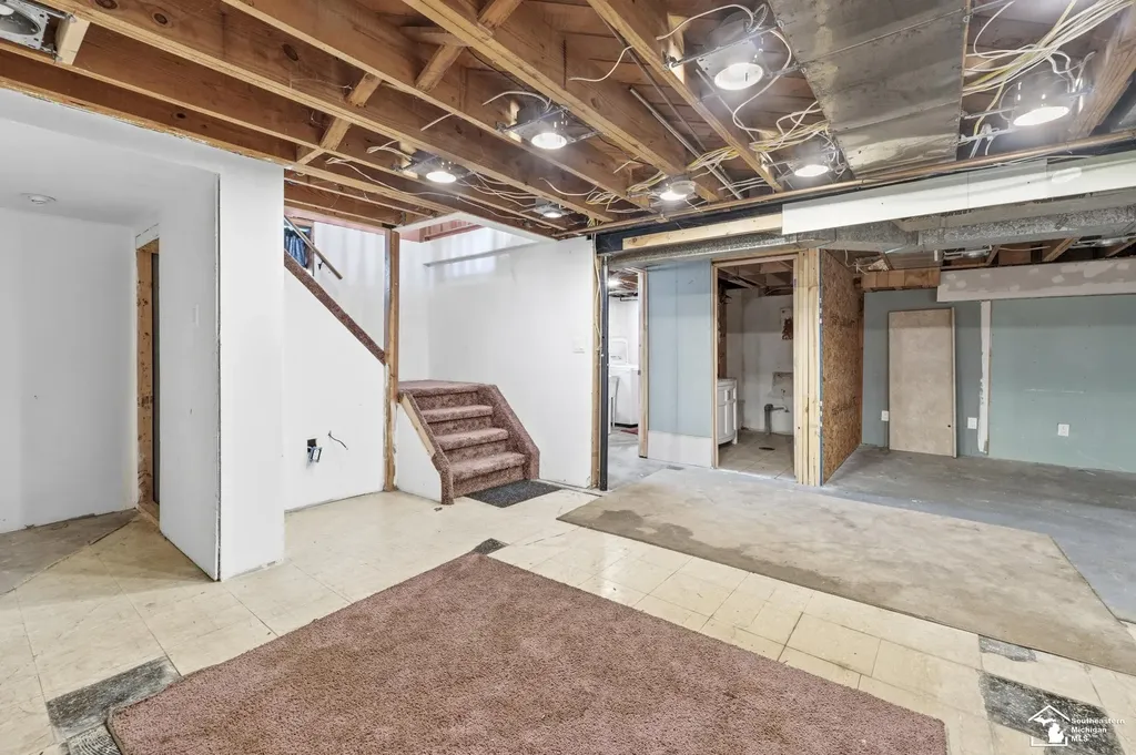 20452 Glenmore Street Redford Charter Township MI 48240