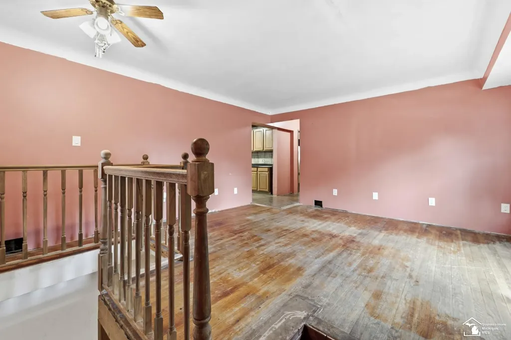 20452 Glenmore Street Redford Charter Township MI 48240