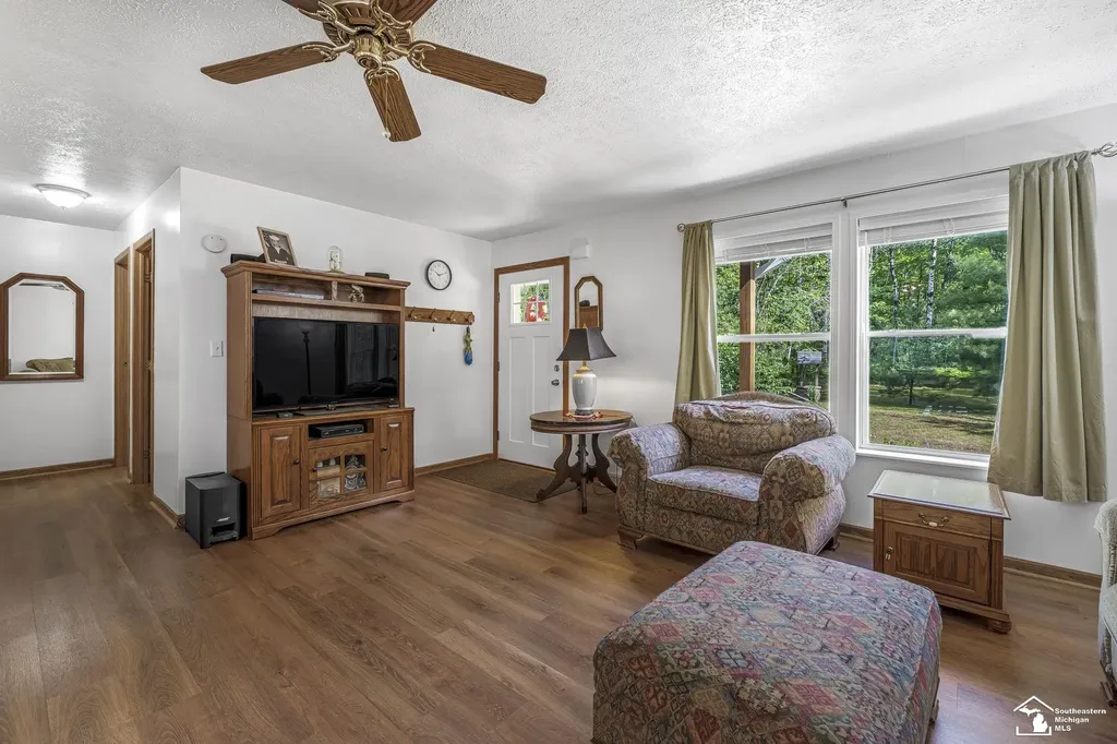 13332 Twin Lk Road NE Road Blue Lake Township MI 49646