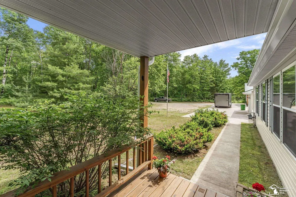 13332 Twin Lk Road NE Road Blue Lake Township MI 49646
