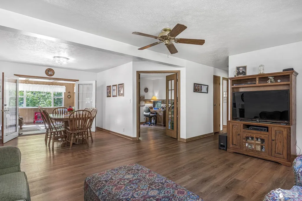 13332 Twin Lk Road NE Road Blue Lake Township MI 49646