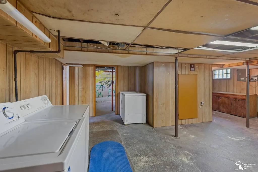 1011 Rambow Drive Monroe Charter Township MI 48161