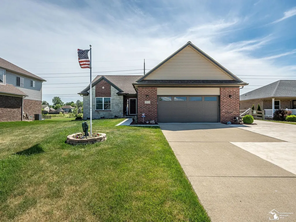 5019 Skylark Drive Monroe Charter Township MI 48161