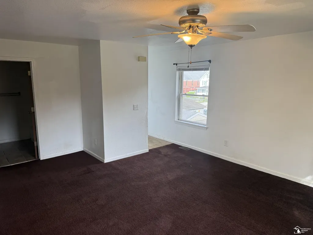 710 E Fourth Road Monroe City MI 48161