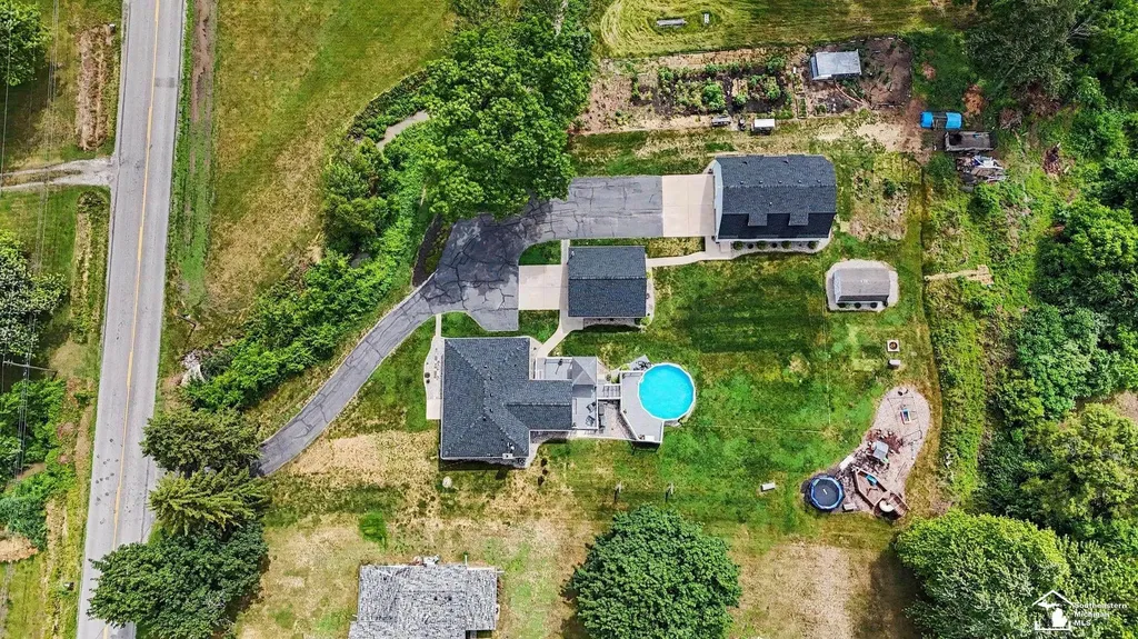 51 E Erie Road Unknown City MI 48182