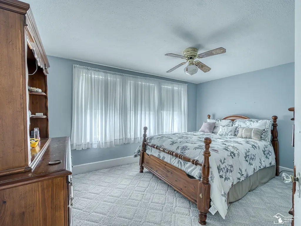 4973 N Dixie Highway Frenchtown Township MI 48166