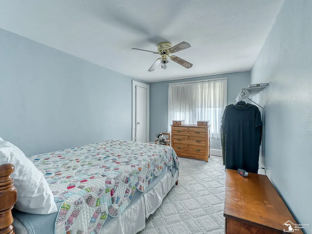 4973 N Dixie Highway Frenchtown Township MI 48166