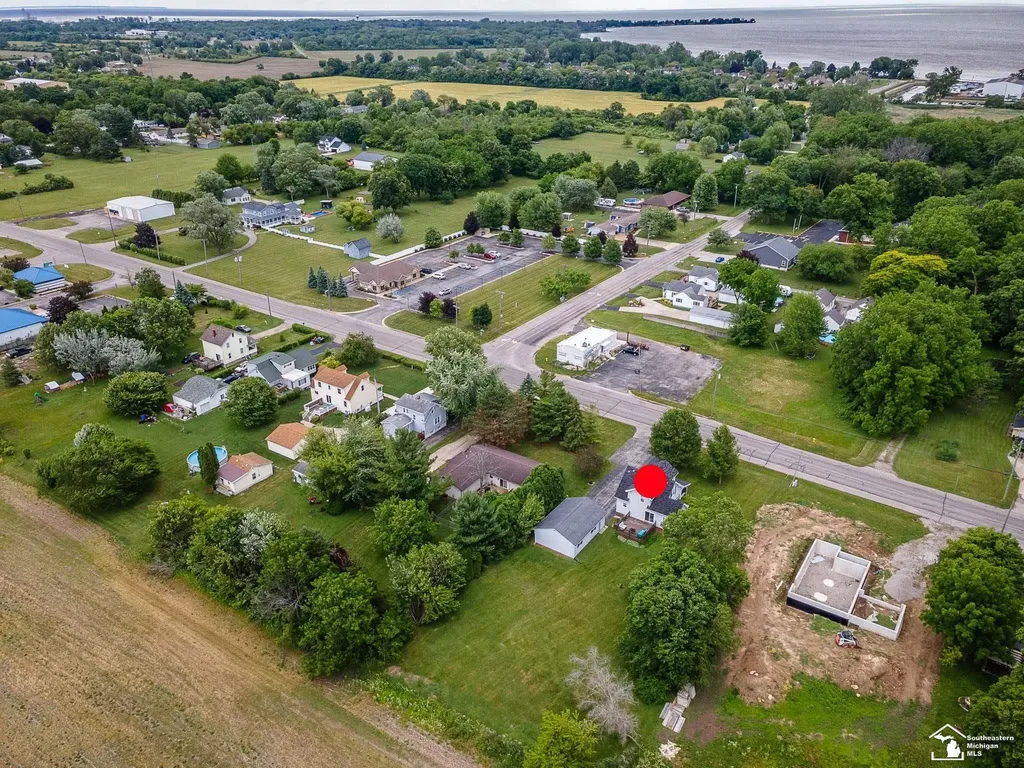 4973 N Dixie Highway Frenchtown Township MI 48166
