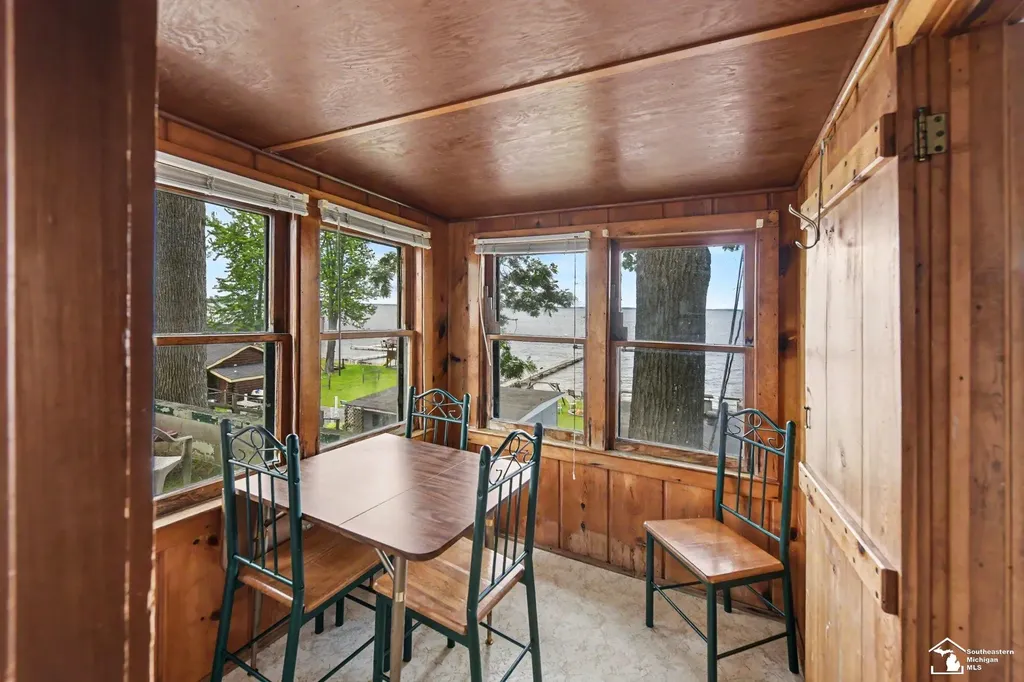 5358 W Houghton Lake Drive Unknown City MI 48629